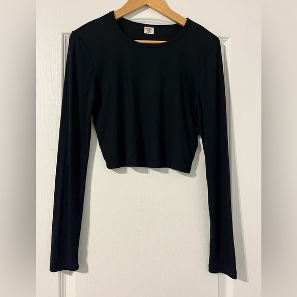 SUNDAY BEST | Long Sleeve Cropped Tee | Black | Medium - Picture 1 of 5